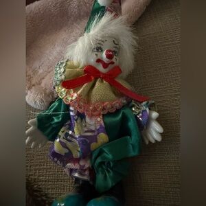 Ganz Posable Clown with Green Sleeves and Green Cap
